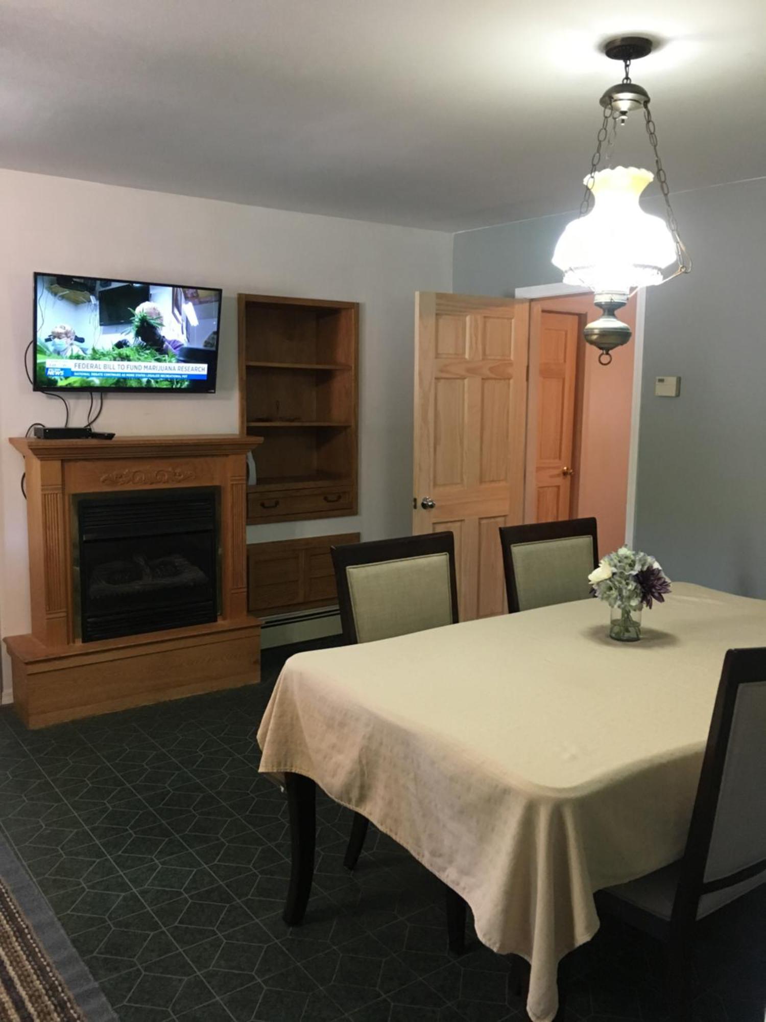 Barberry Court Motel &Cabins Lake George Exterior foto
