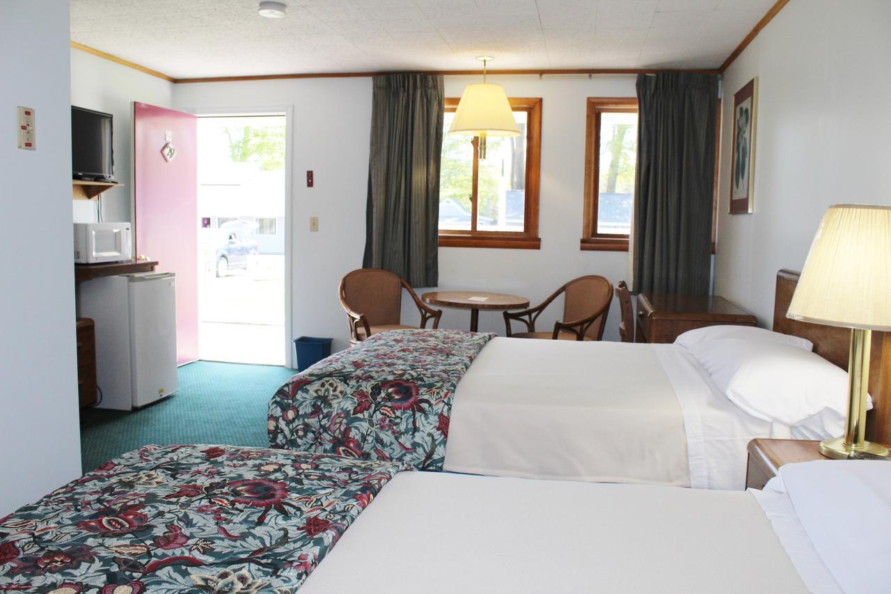Barberry Court Motel &Cabins Lake George Exterior foto